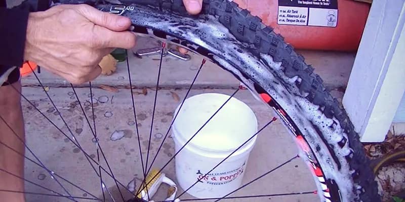 How to Mount a Tubeless Tire Easily